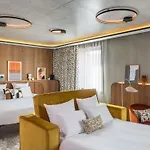 Pullman ホテル 4*