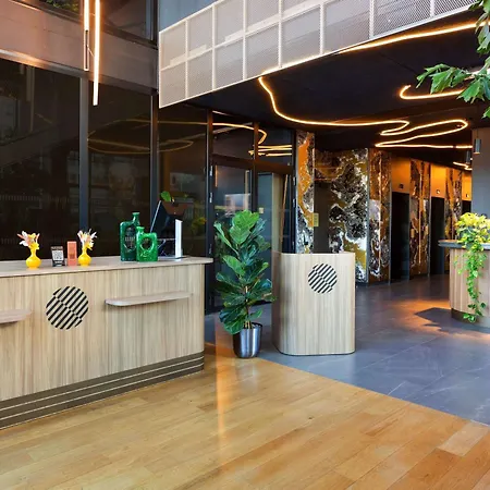 Pullman Отель 4*