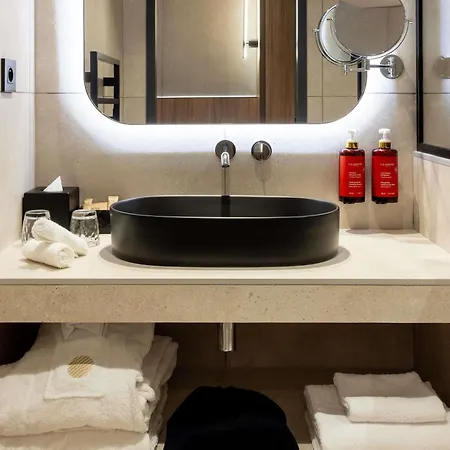 Pullman Hotell 4*