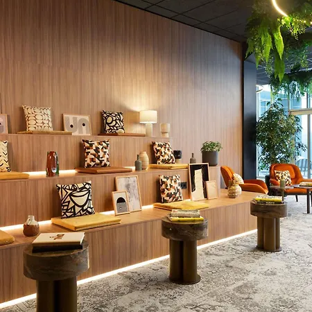 Pullman Hotell 4*
