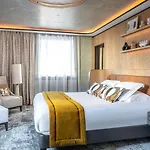 Pullman 4*