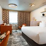 Pullman Szálloda 4*